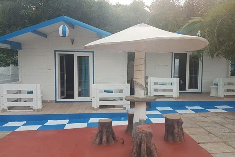 Beach Cottage Room
