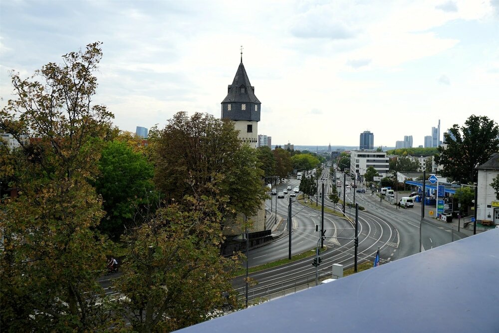Standard Room, 1 King Bed, Accessible, City View