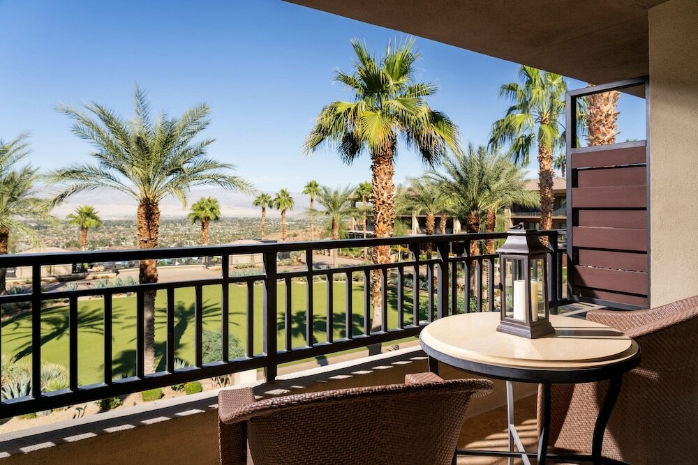 Desert View, 1 King, Balcony