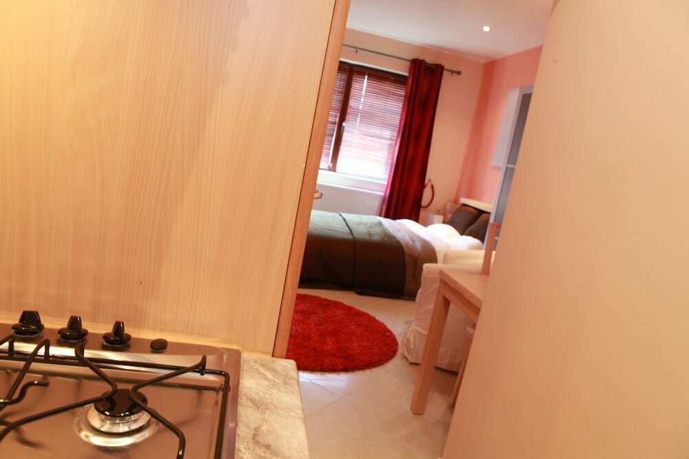 Comfort Studio, 1 Double Bed, Kitchenette