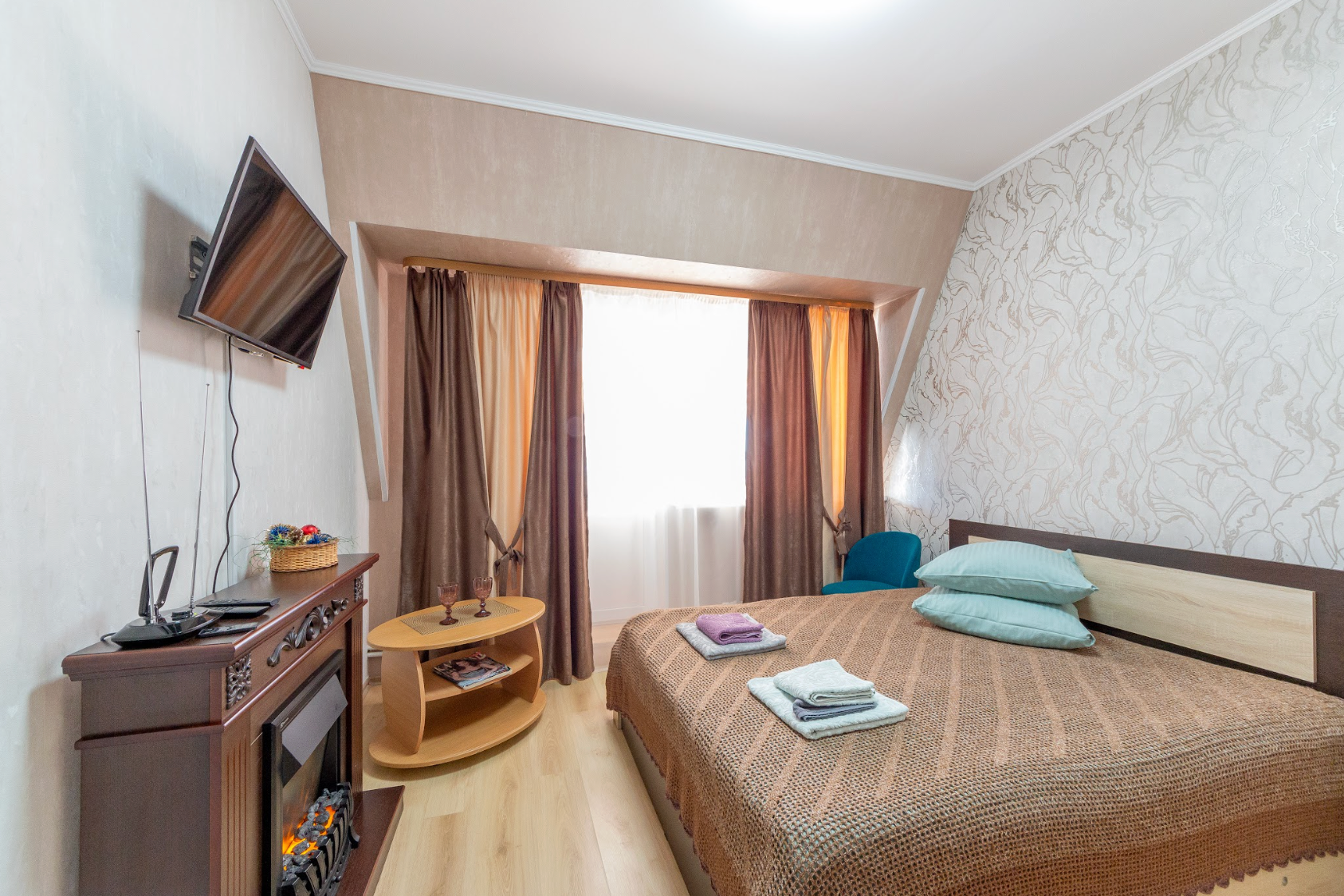 Большой двухместный номер с 1 кроватью