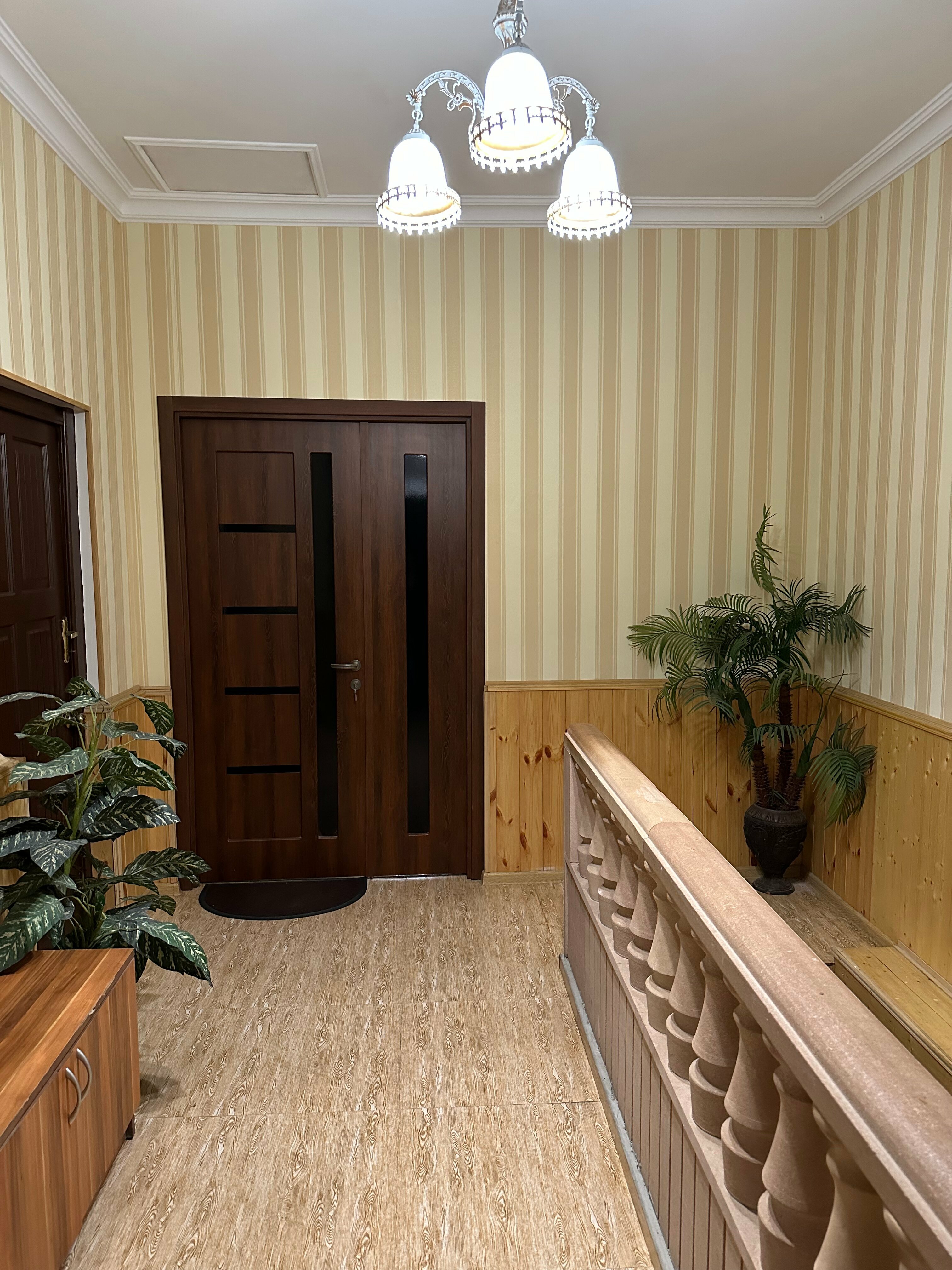 Трехместный номер «Комфорт» с душем