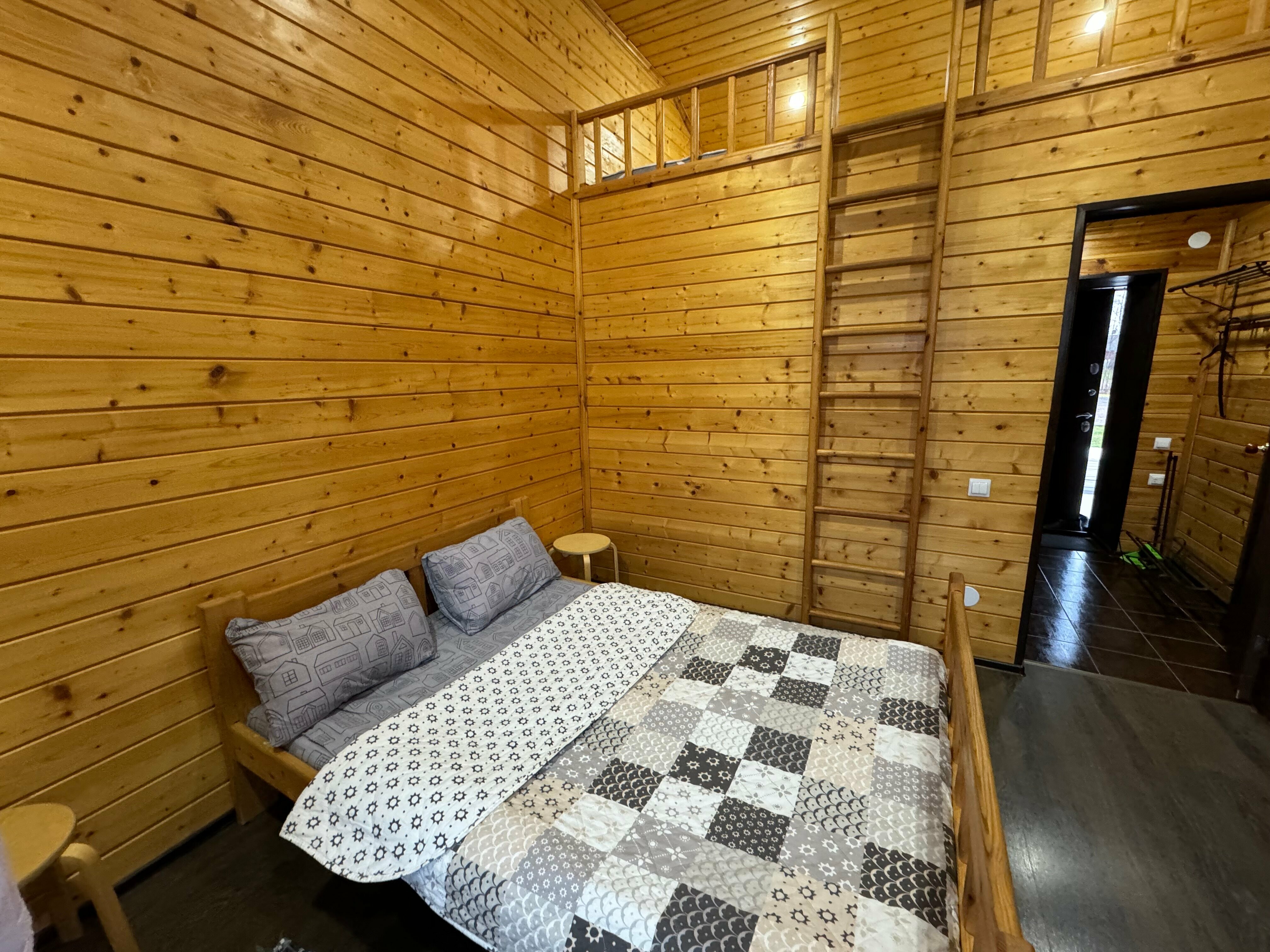 Большой двухместный номер с 1 кроватью