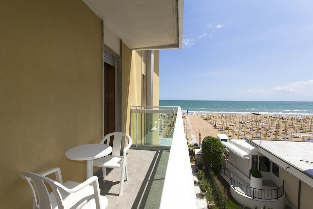 Panoramic Quadruple Room, Terrace, Partial Sea View