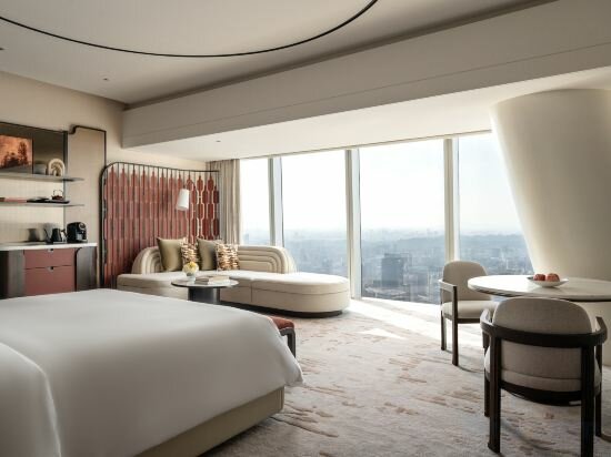Skyline City View Room With One King Bed