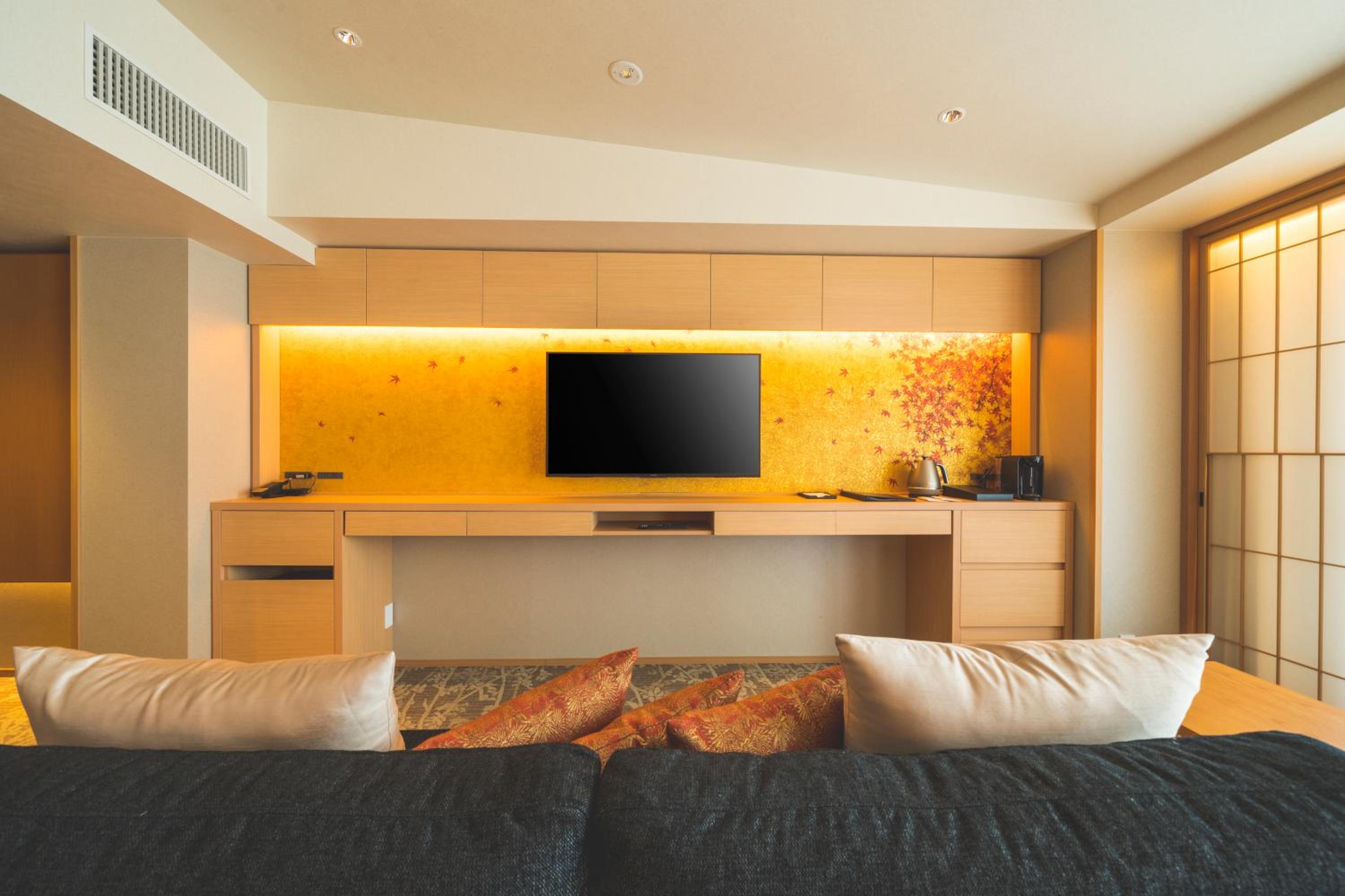 Executive Room with Two Double Beds and Sofa Bed - Non-Smoking