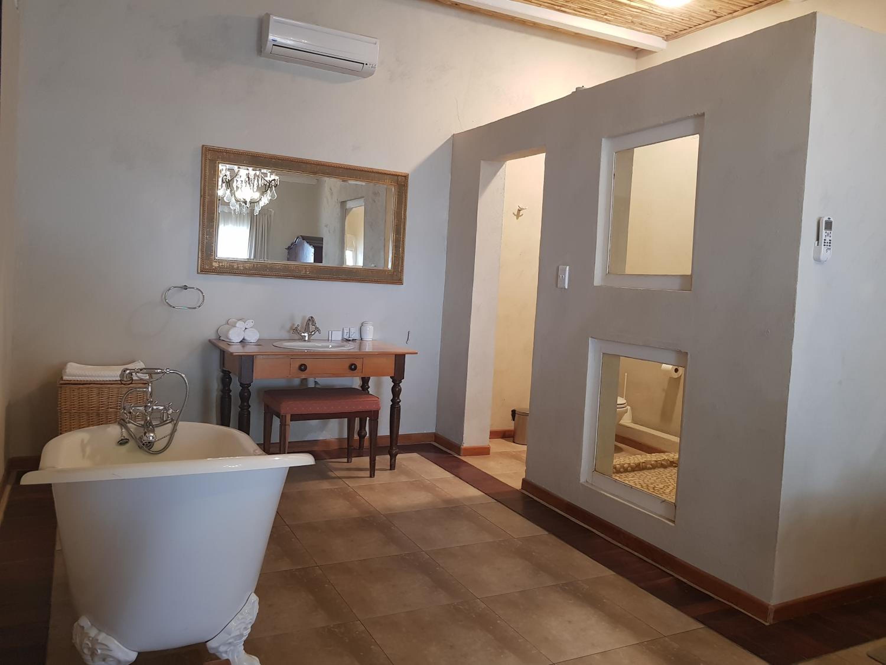 Standard Courtyard - Twin or Double