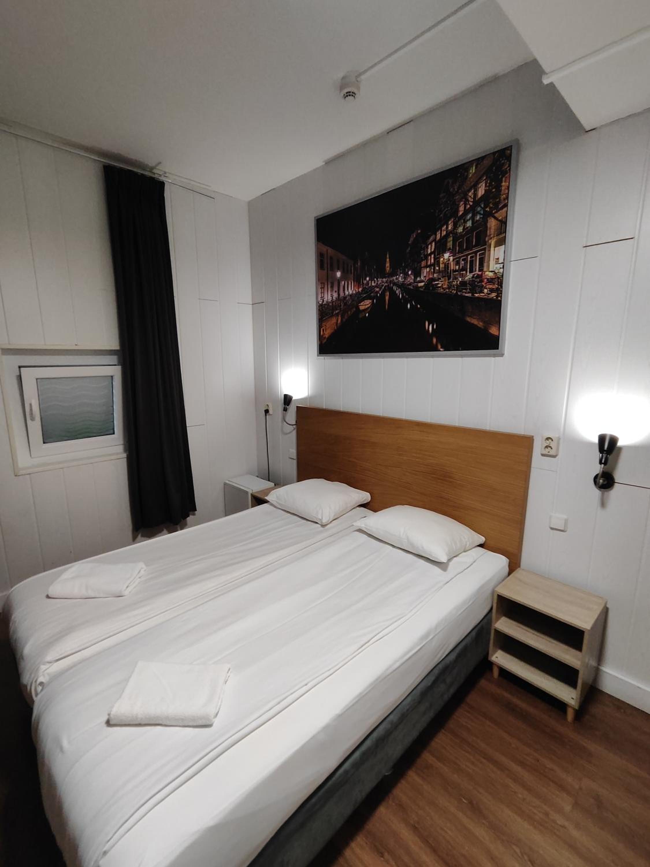 Budget Twin Room Without Window