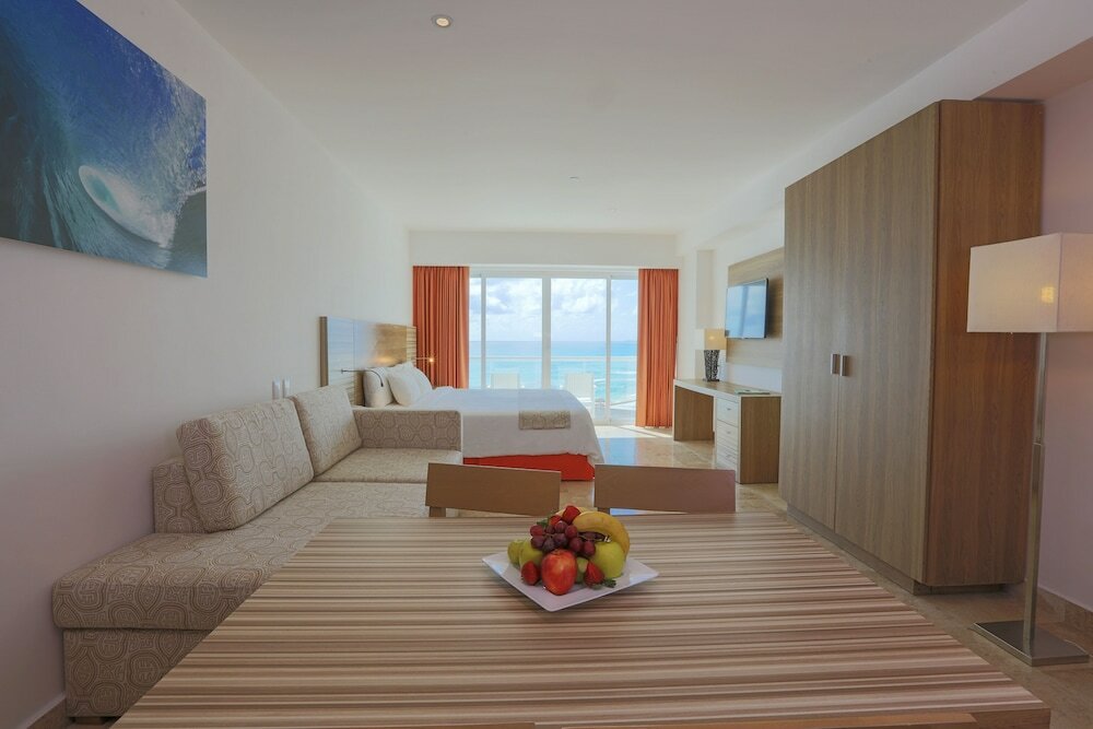 Family Studio, 1 King Bed with Sofa bed, Sea View