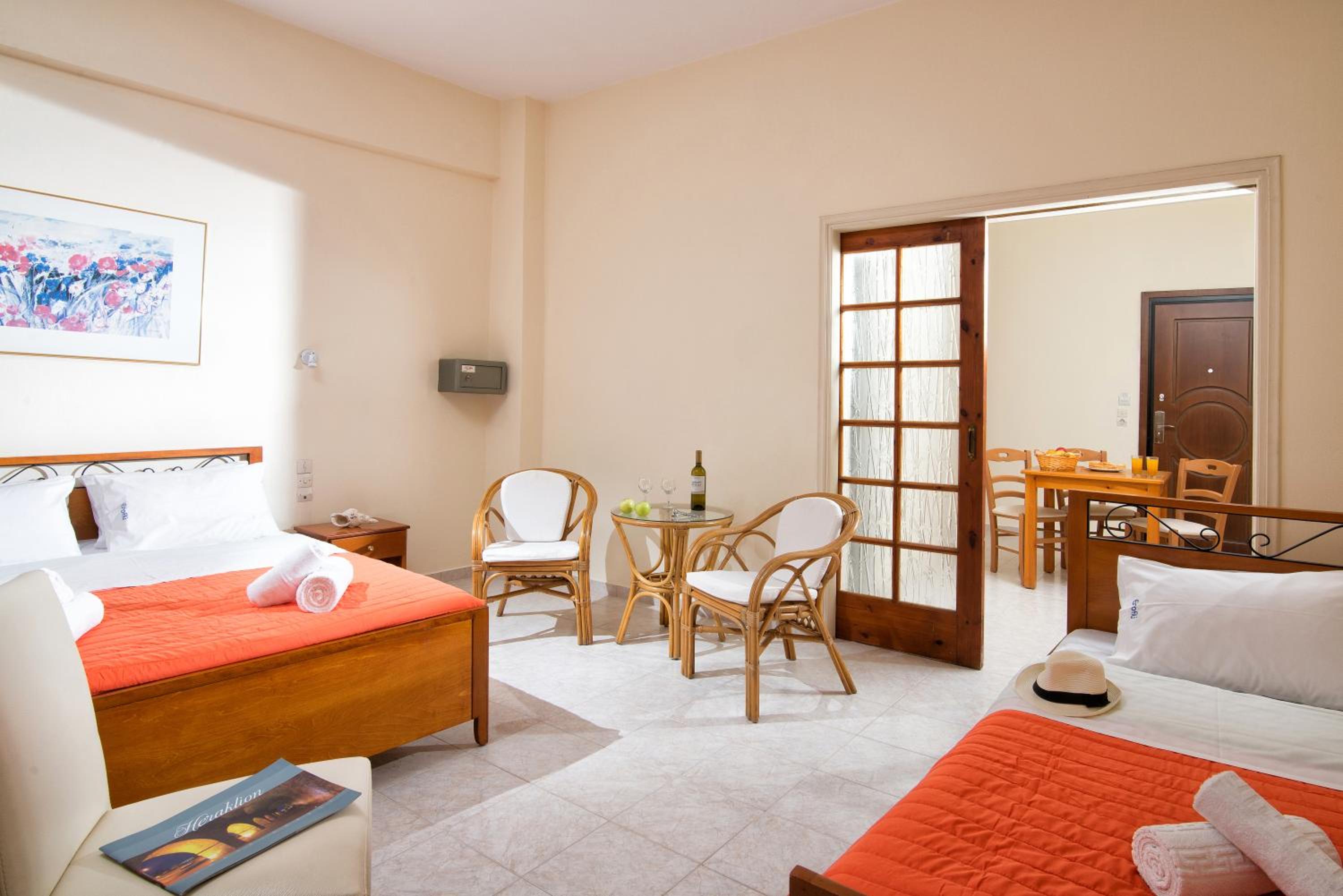One-Bedroom Apartment with Hydromassage Shower
