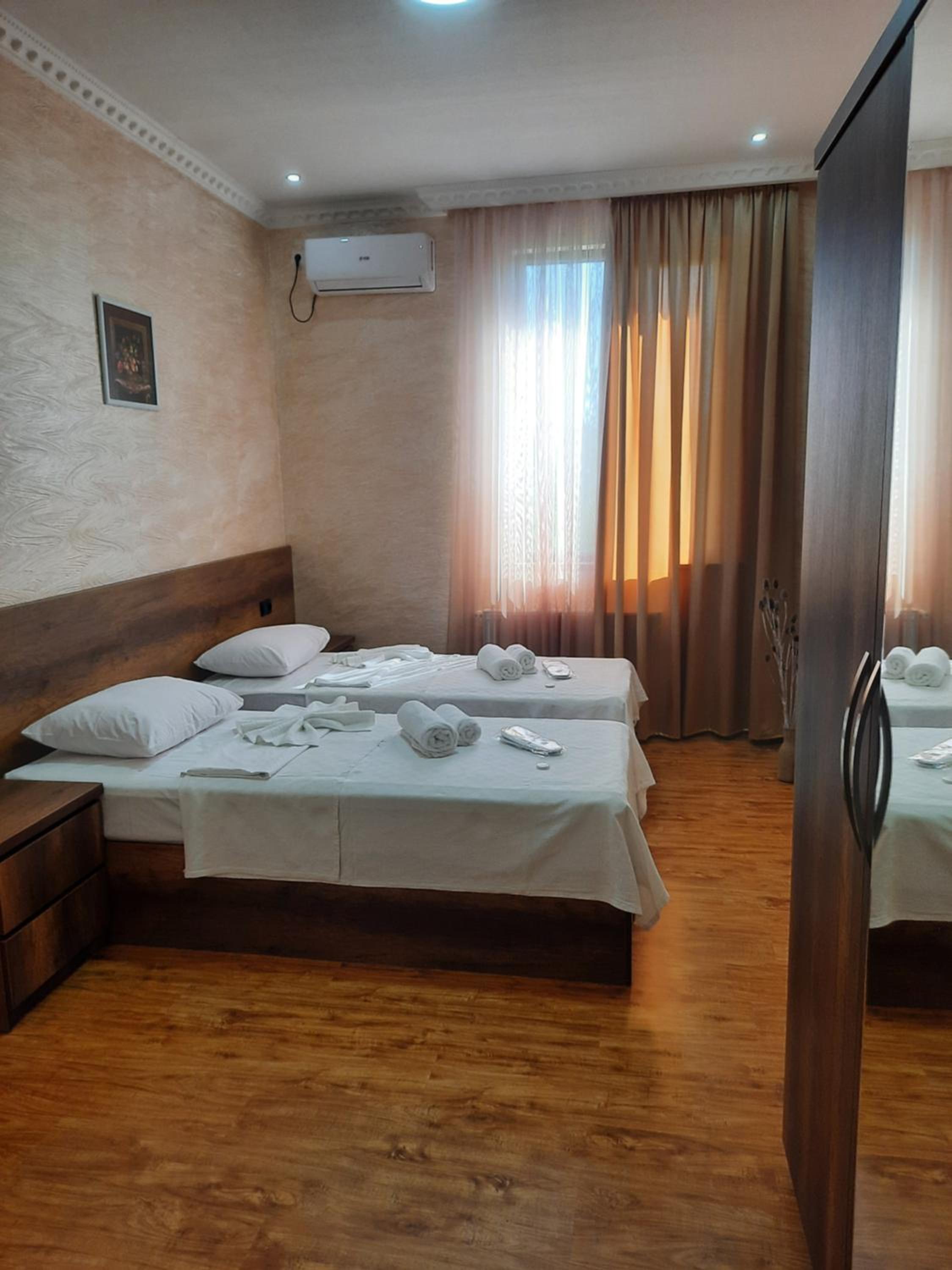 Twin Room with Bathroom