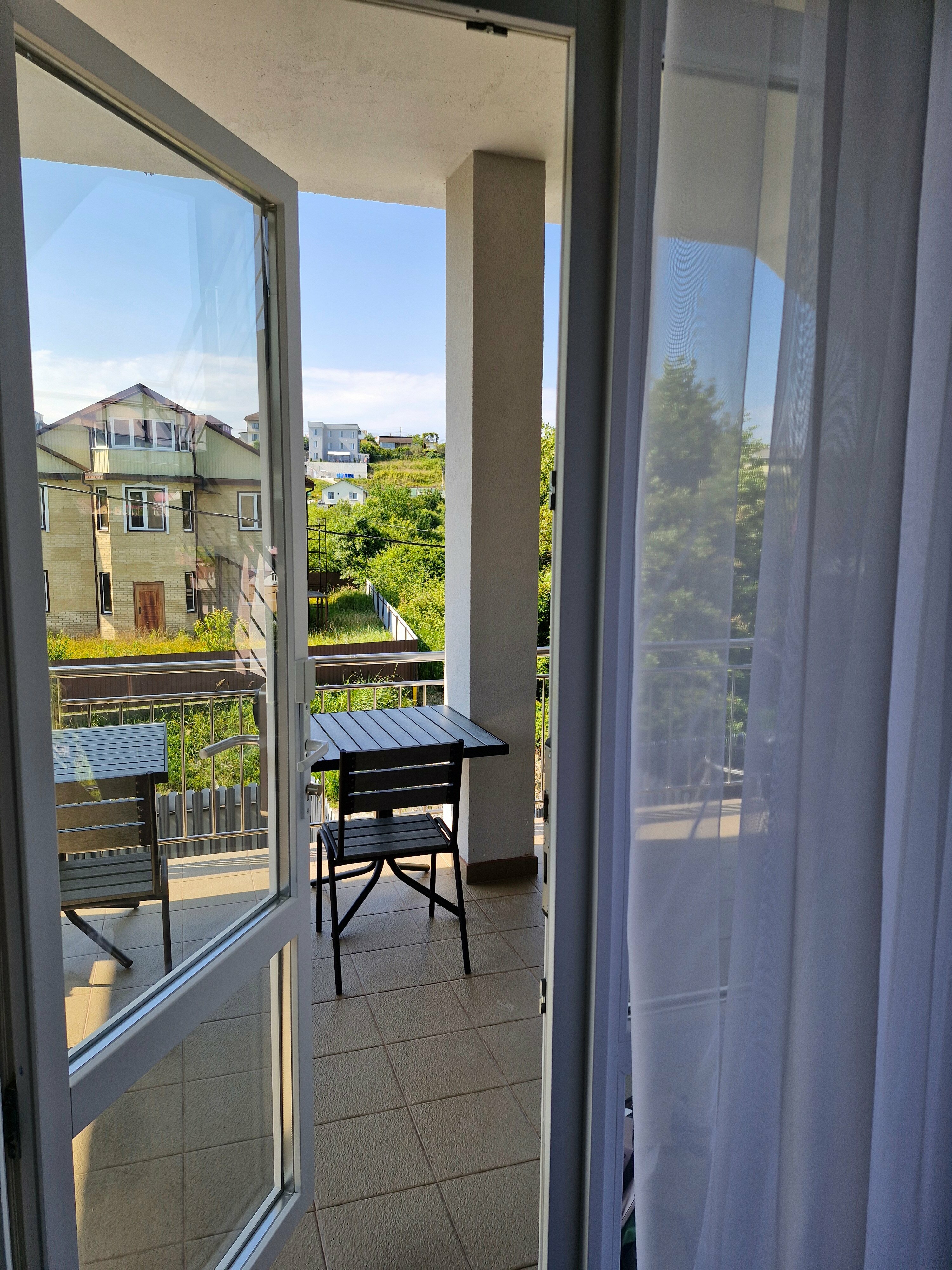 Улучшенный трехместный номер