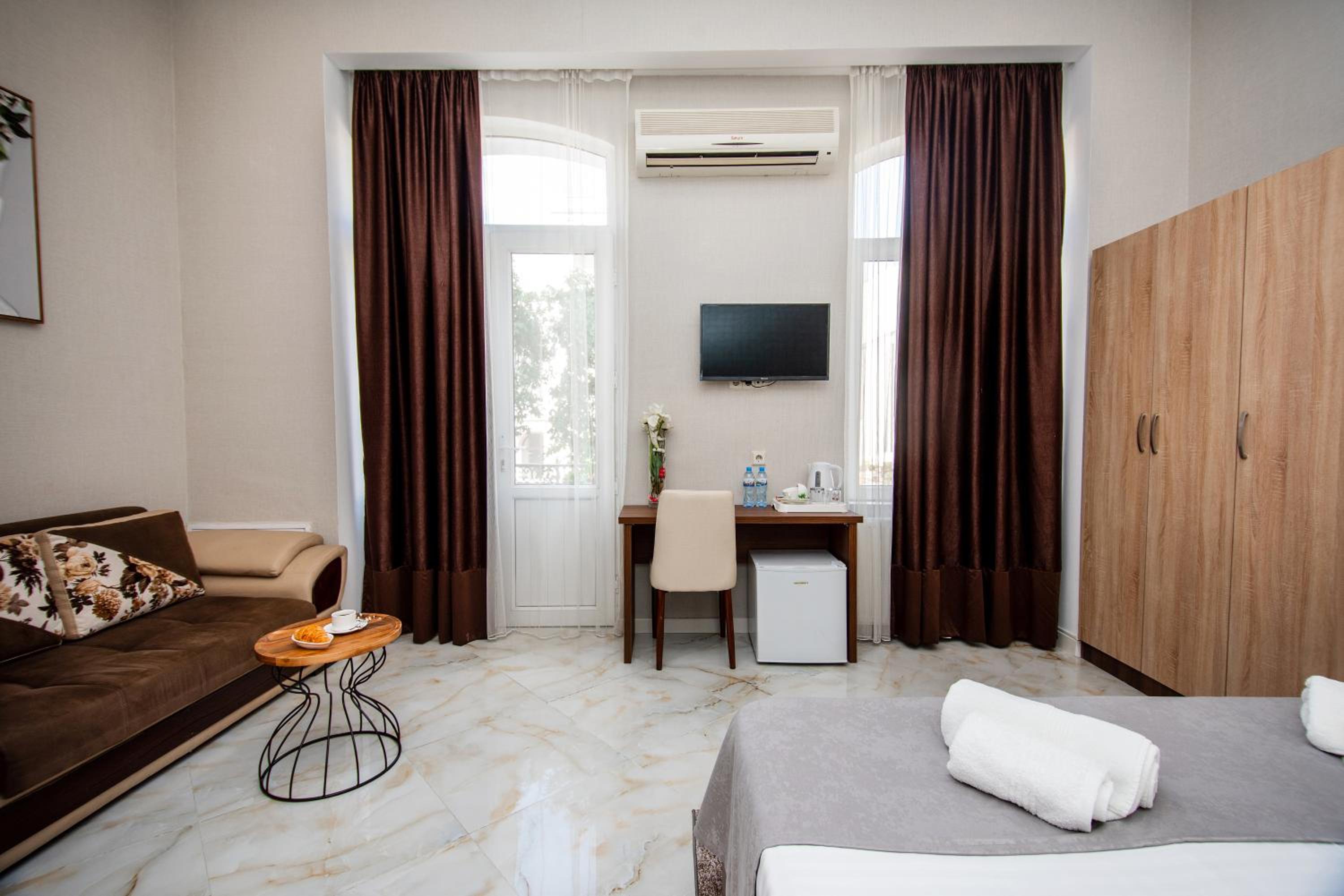 Deluxe Double Room with Balcony