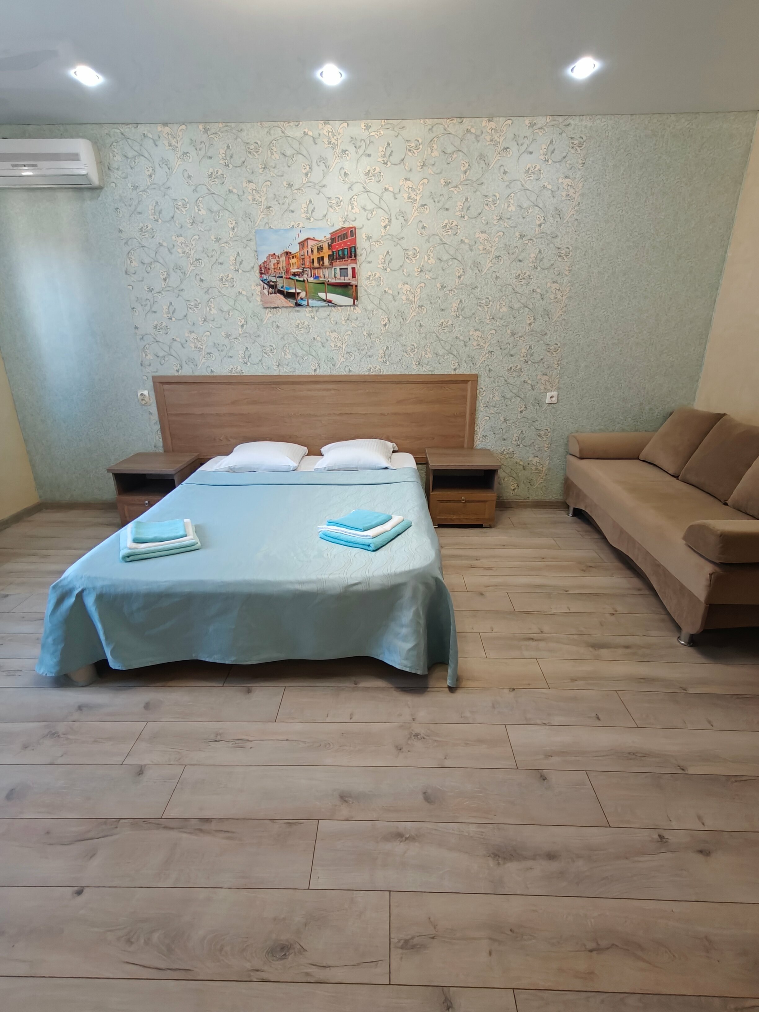 Стандарт 2+2 с мини кухней 3 этаж