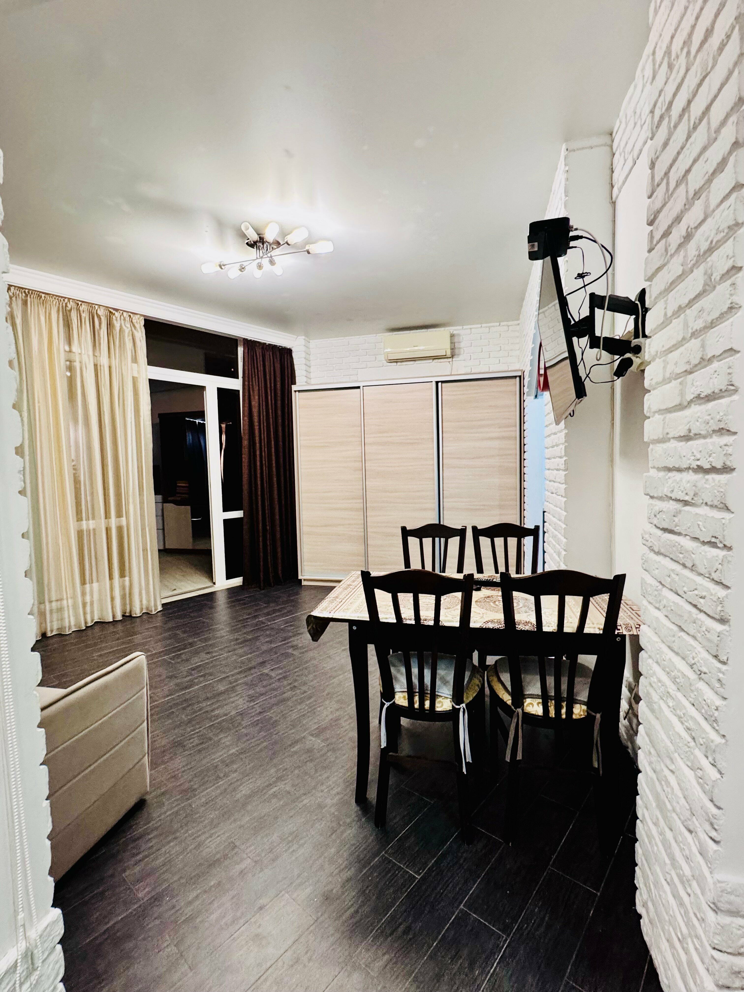 Семейный полулюкс