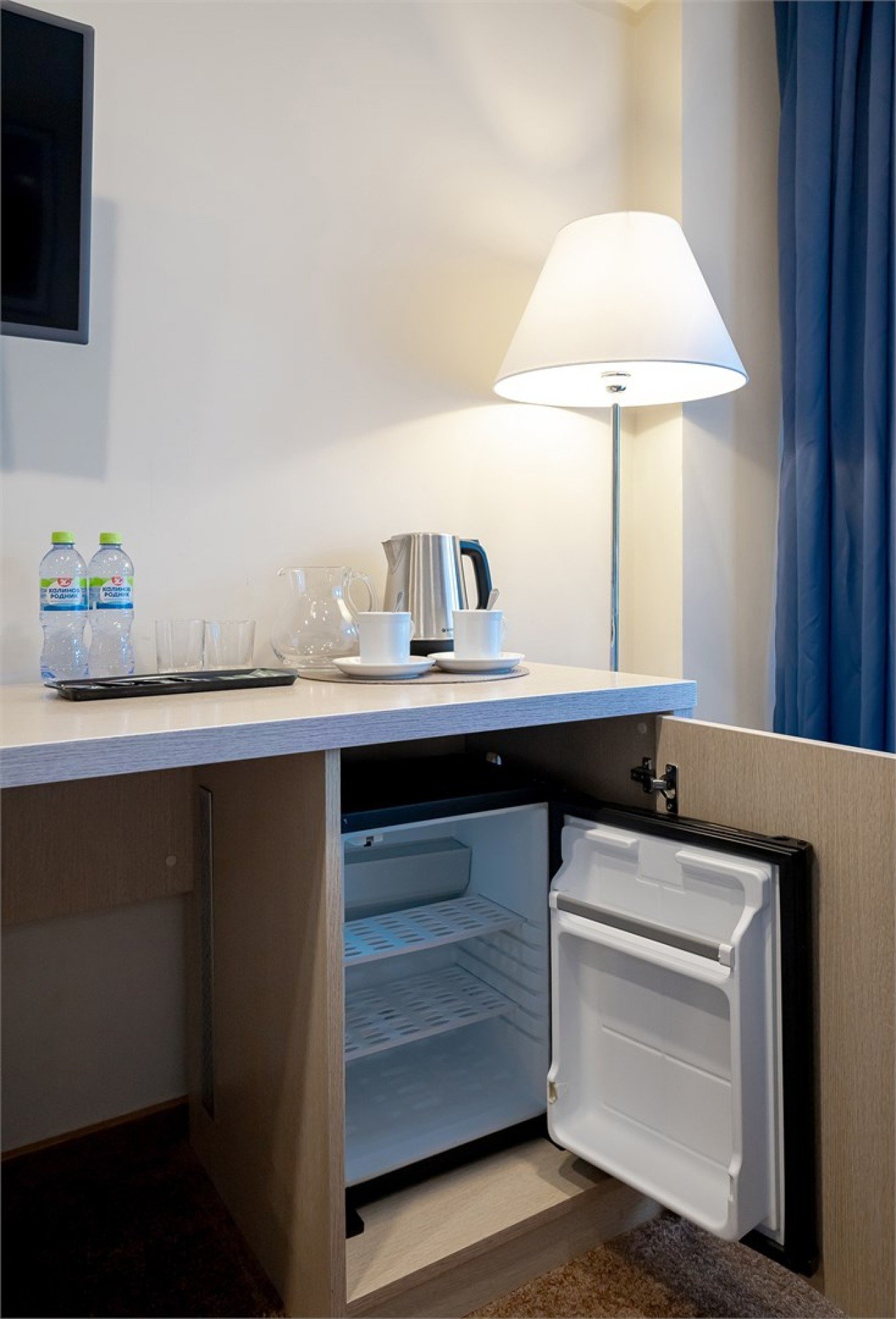 СТАНДАРТ УЛУЧШЕННЫЙ С 1 ИЛИ 2 КРОВАТЯМИ С ВИДОМ НА ГОРЫ (первый корпус)