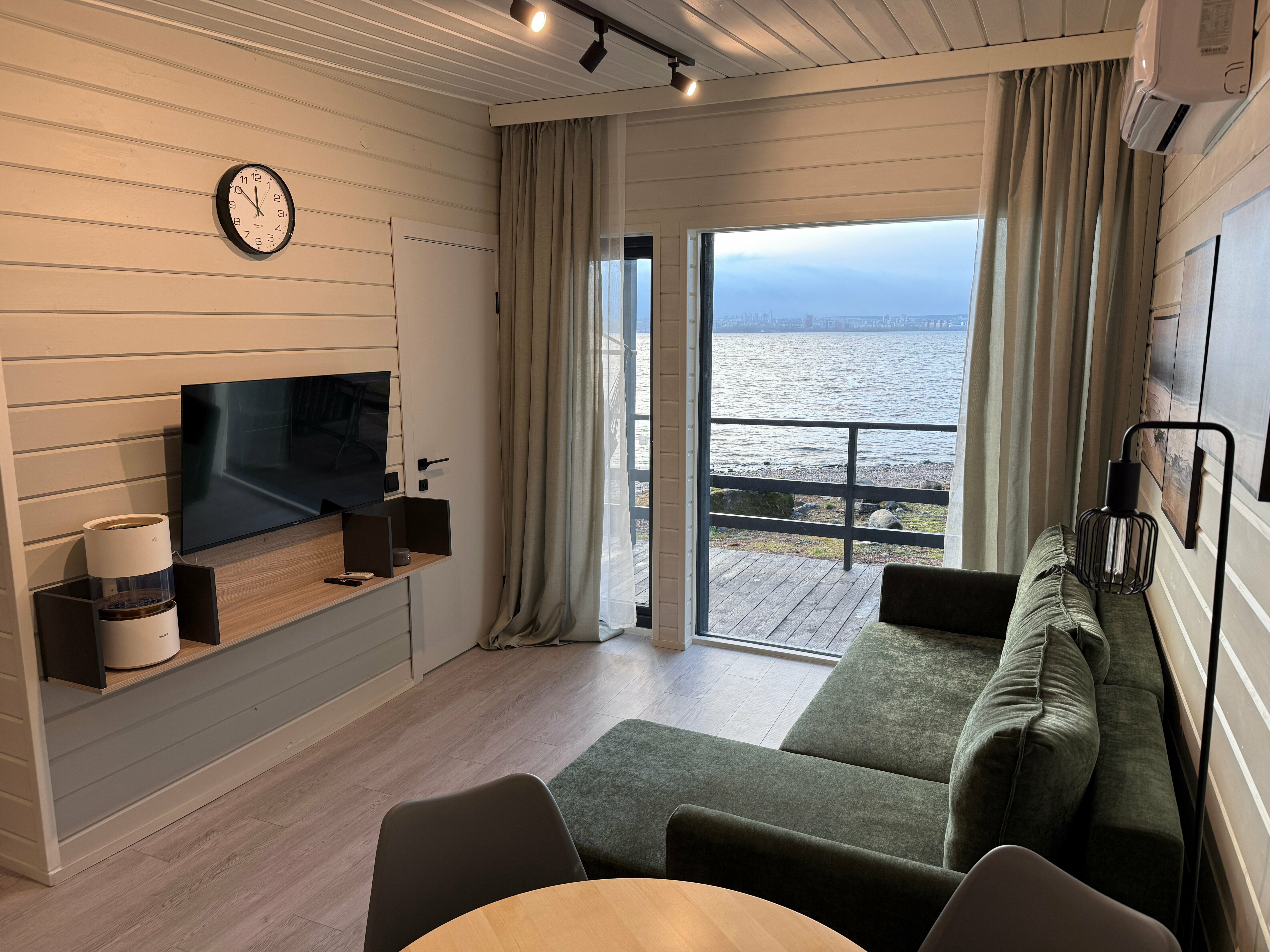 Премиум SPA №1 с видом на озеро