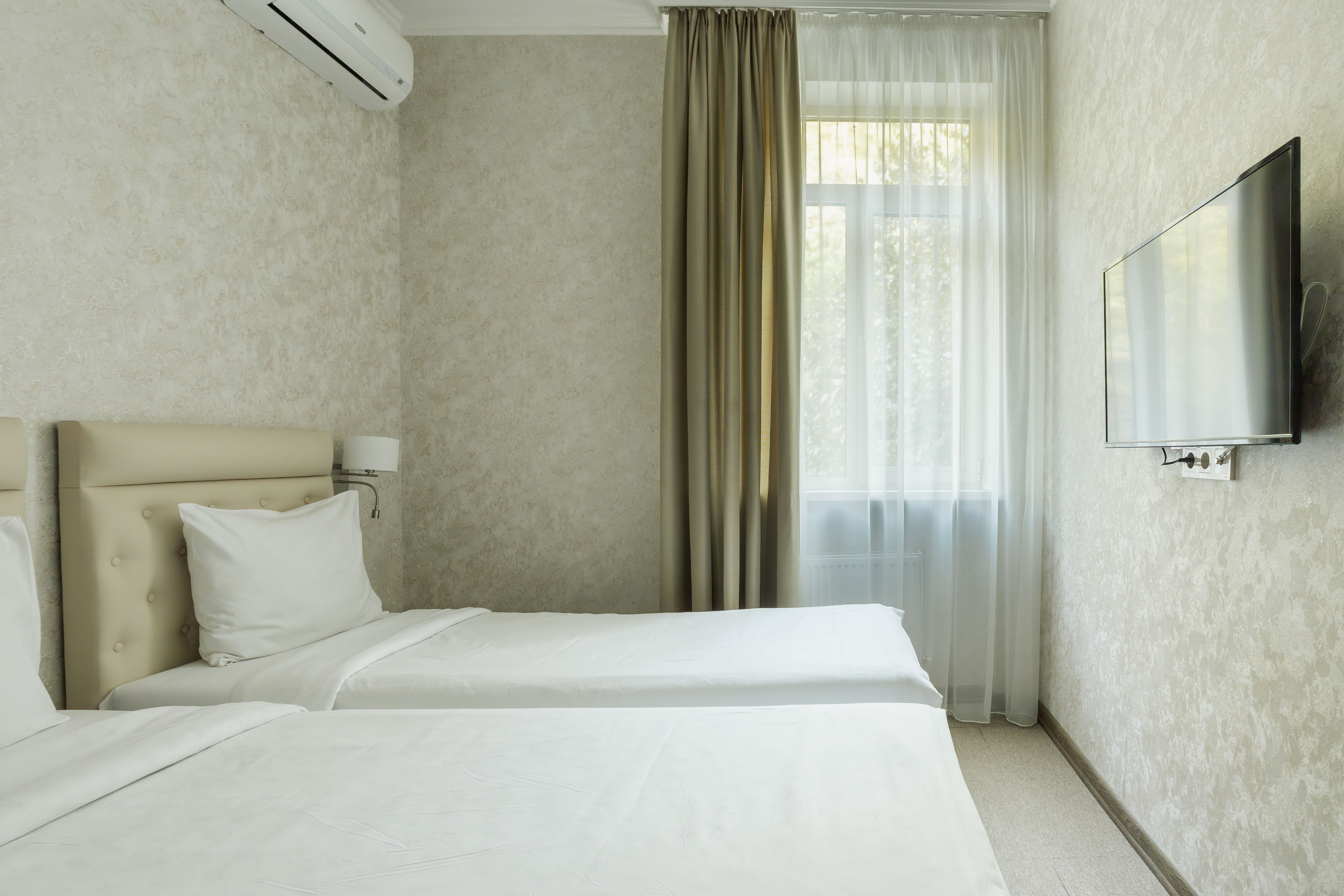 Семейный двухкомнатный без балкона вид на парк