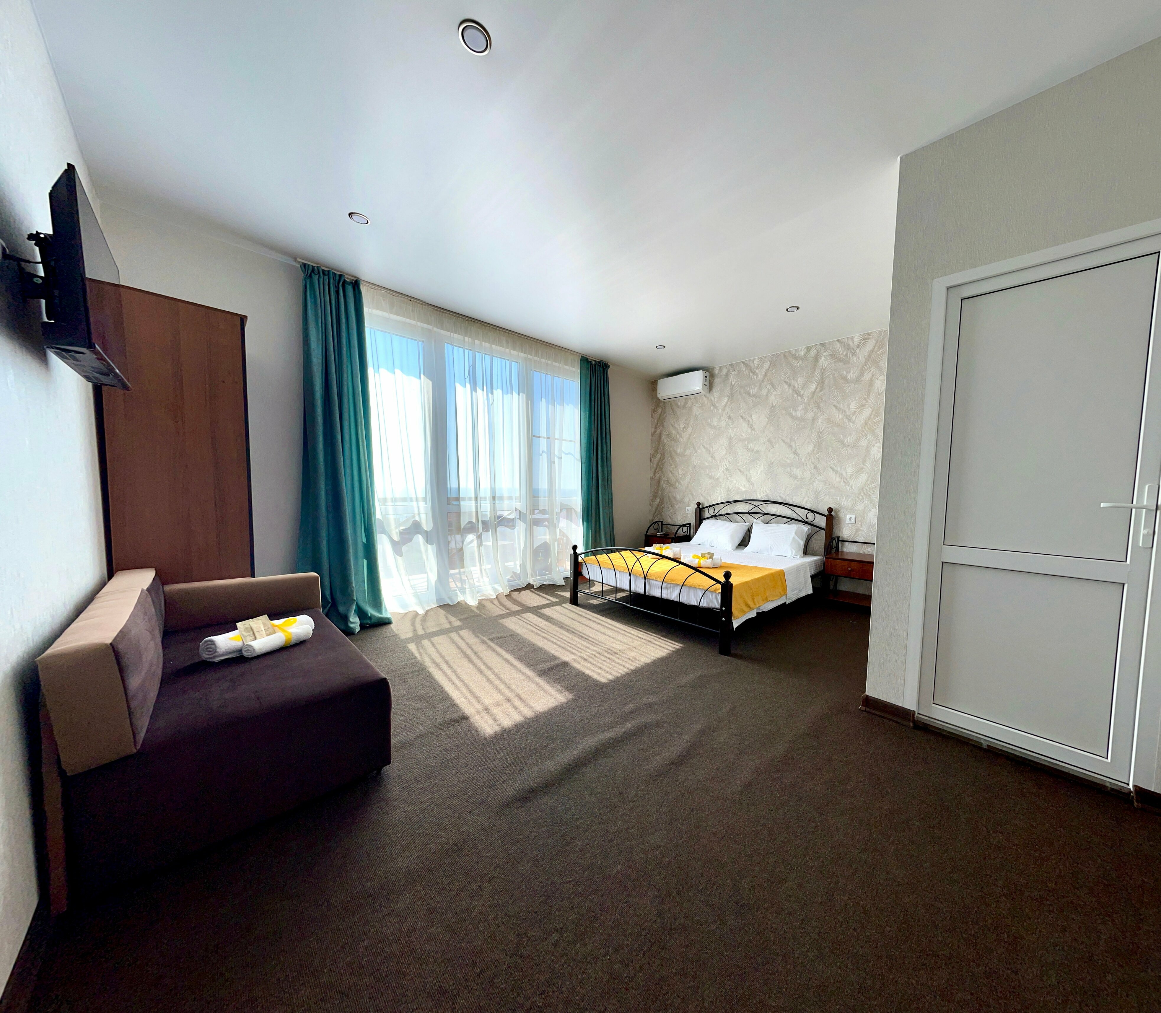 Трехместный номер Делюкс с видом на море