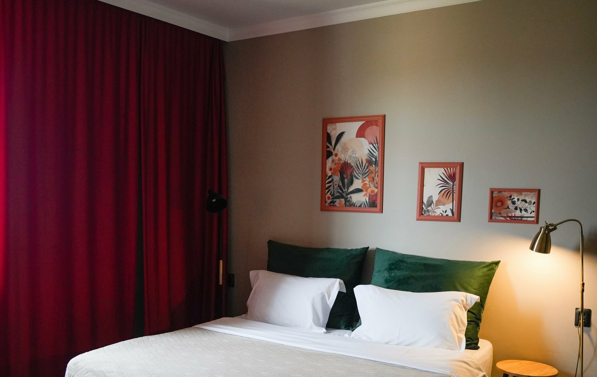 Номер-студия с диваном-кроватью