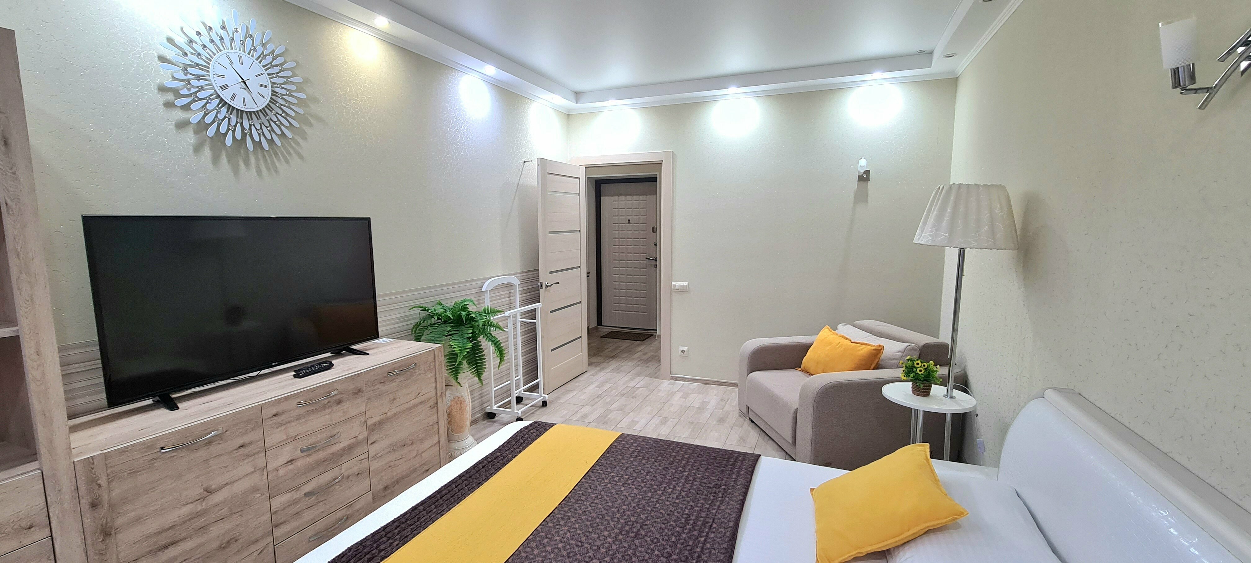 Апартаменты  с кухней с балконом с видом на море и Парк Победы