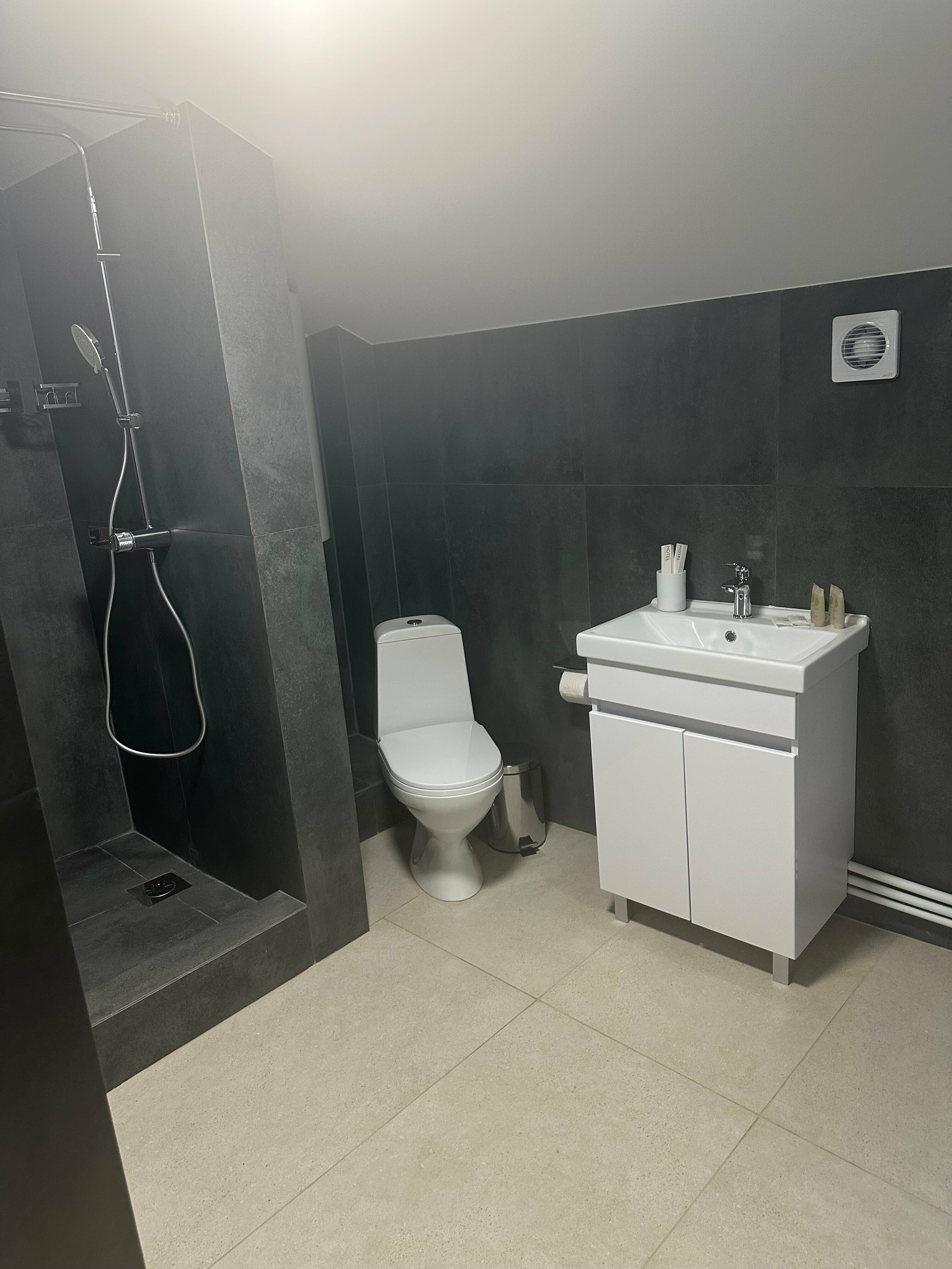 Улучшенный четырехместный номер