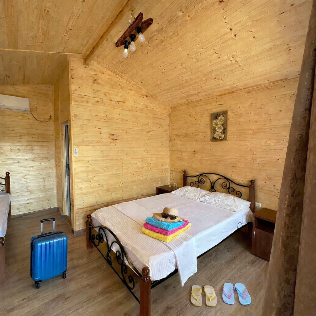 Трехместный домик в цитрусовом саду