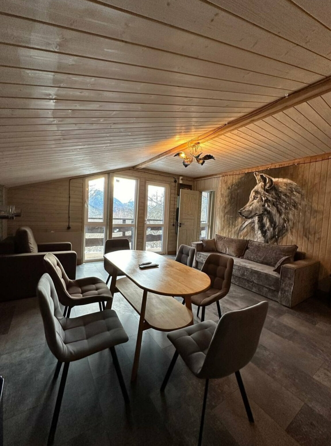 Cемейный номер с собственной ванной комнатой