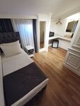 EKONOMIK TEK KISILIK ODA в Hotel Efzen