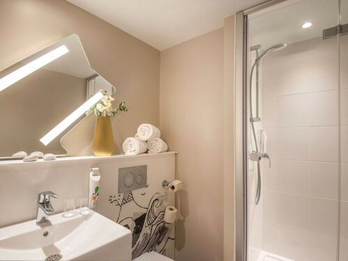 Двухместный номер с 1 двуспальной кроватью, 1 двуспальная кровать в Ibis budget Nice Californie Lenval