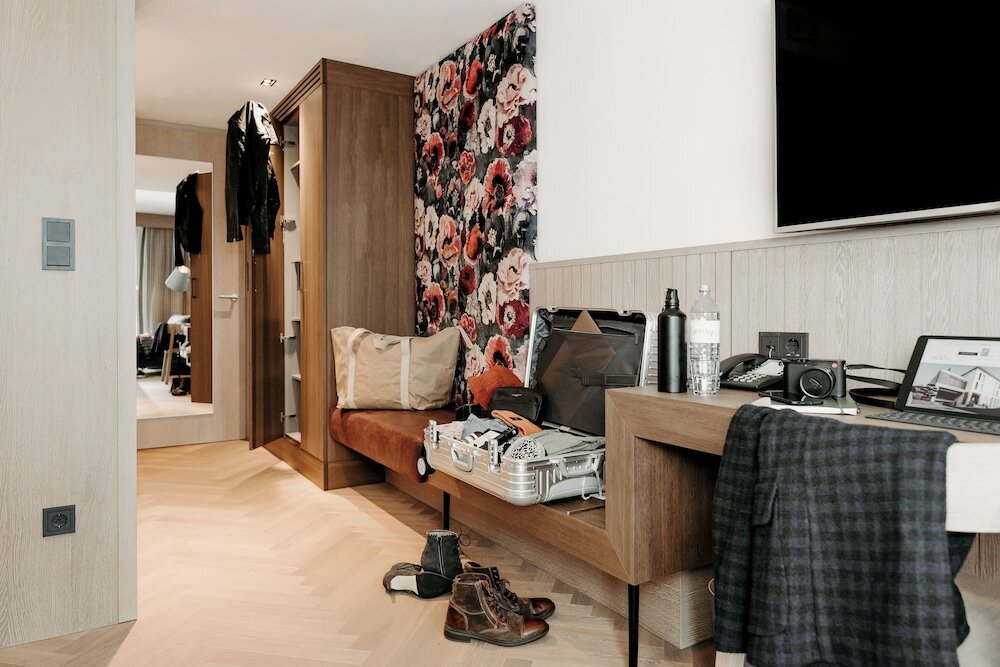 Basic Room, City View