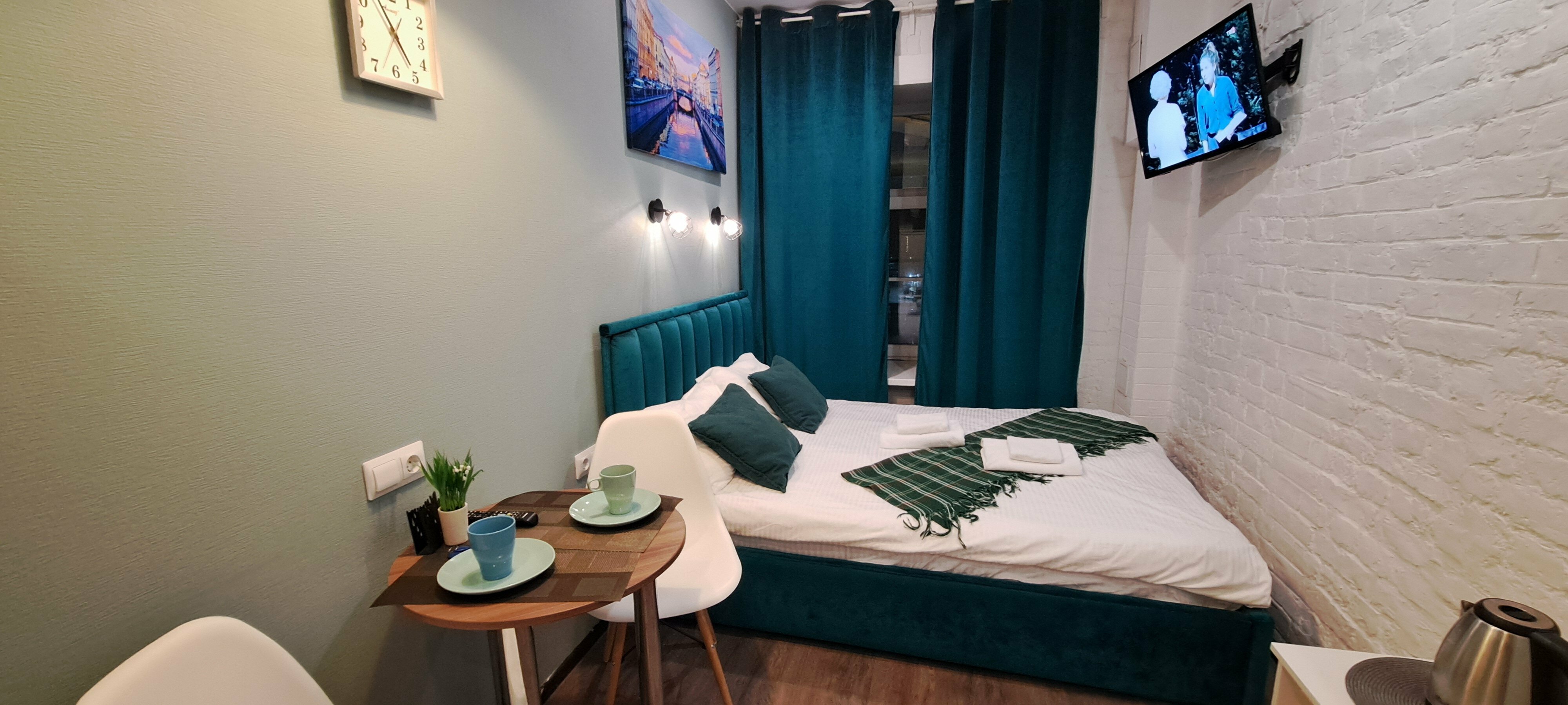 Улучшенный номер с кроватью размера «king-size»