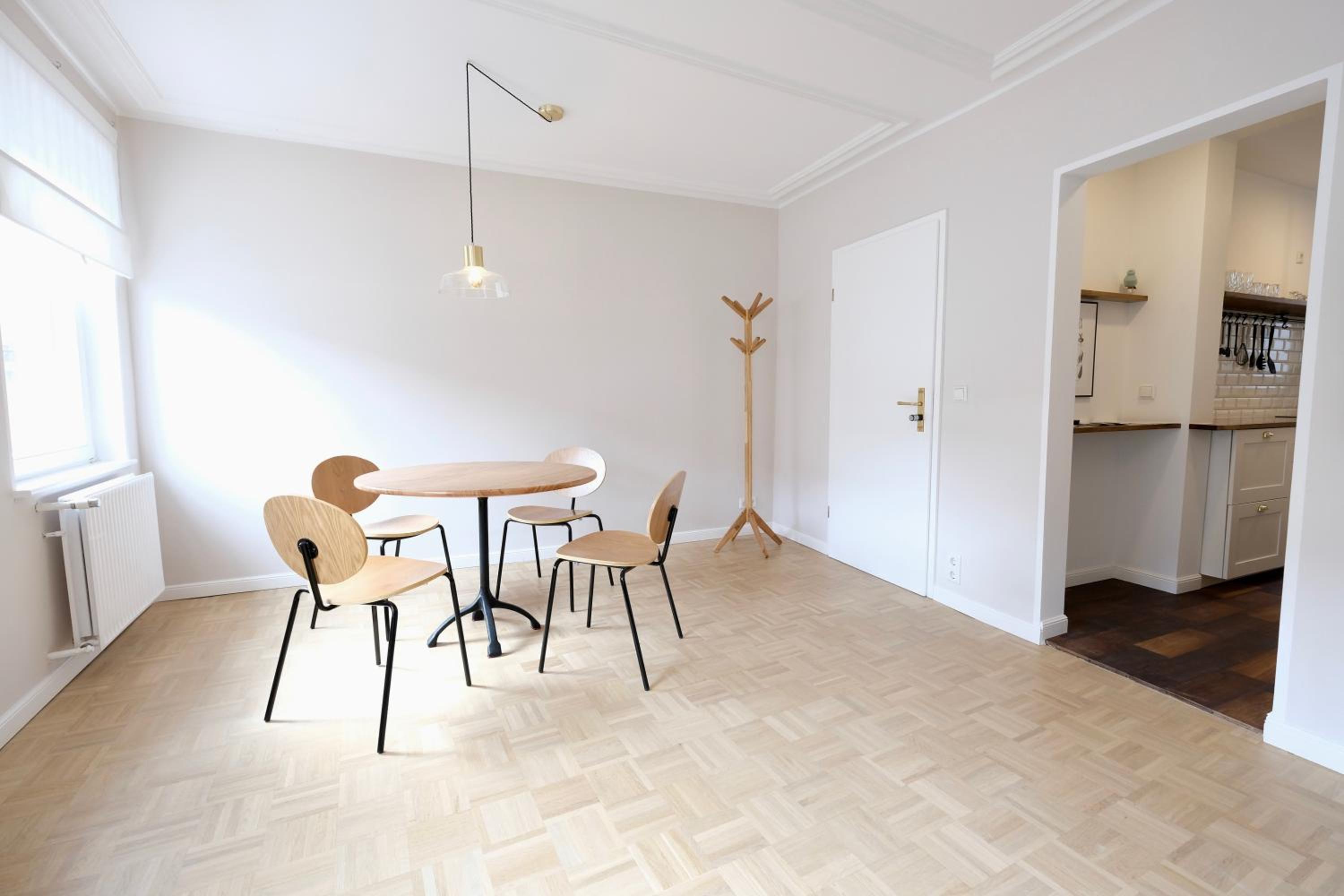 Two-Bedroom Apartment "Carl"