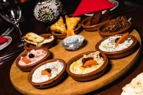 Двухместный номер базового типа с 1 двуспальной кроватью (Standard Double) в The Pearl Hotel