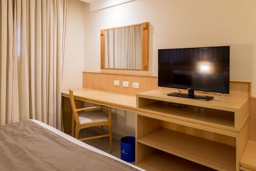 Стандартный трехместный номер в Hotel Astoria Palace