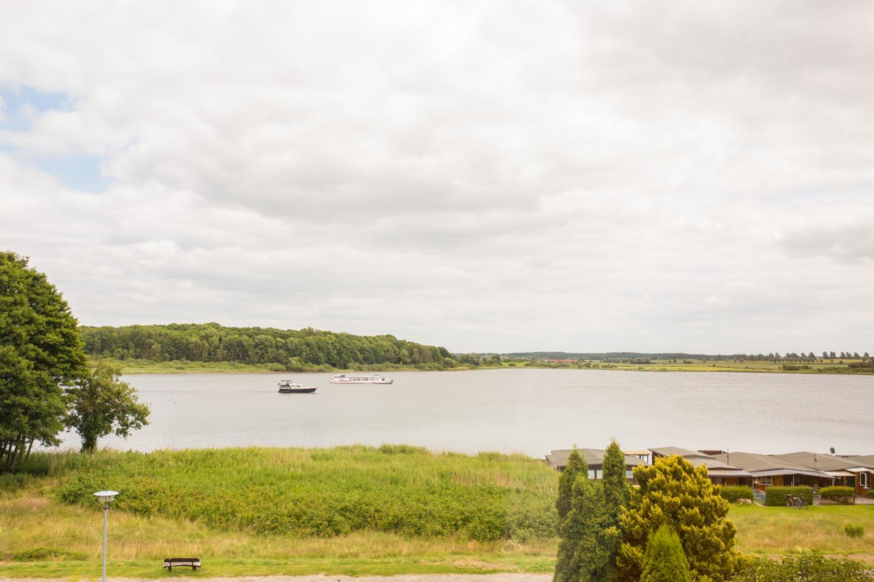 Triple Room with Lake View