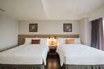 Deluxe Quadruple Room, 2 Double Beds в Just Sleep Kaohsiung Zhongzheng Hotel