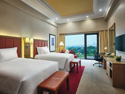 Номер «Классик», 2 односпальные кровати, вид на сад в InterContinental Shenzhen