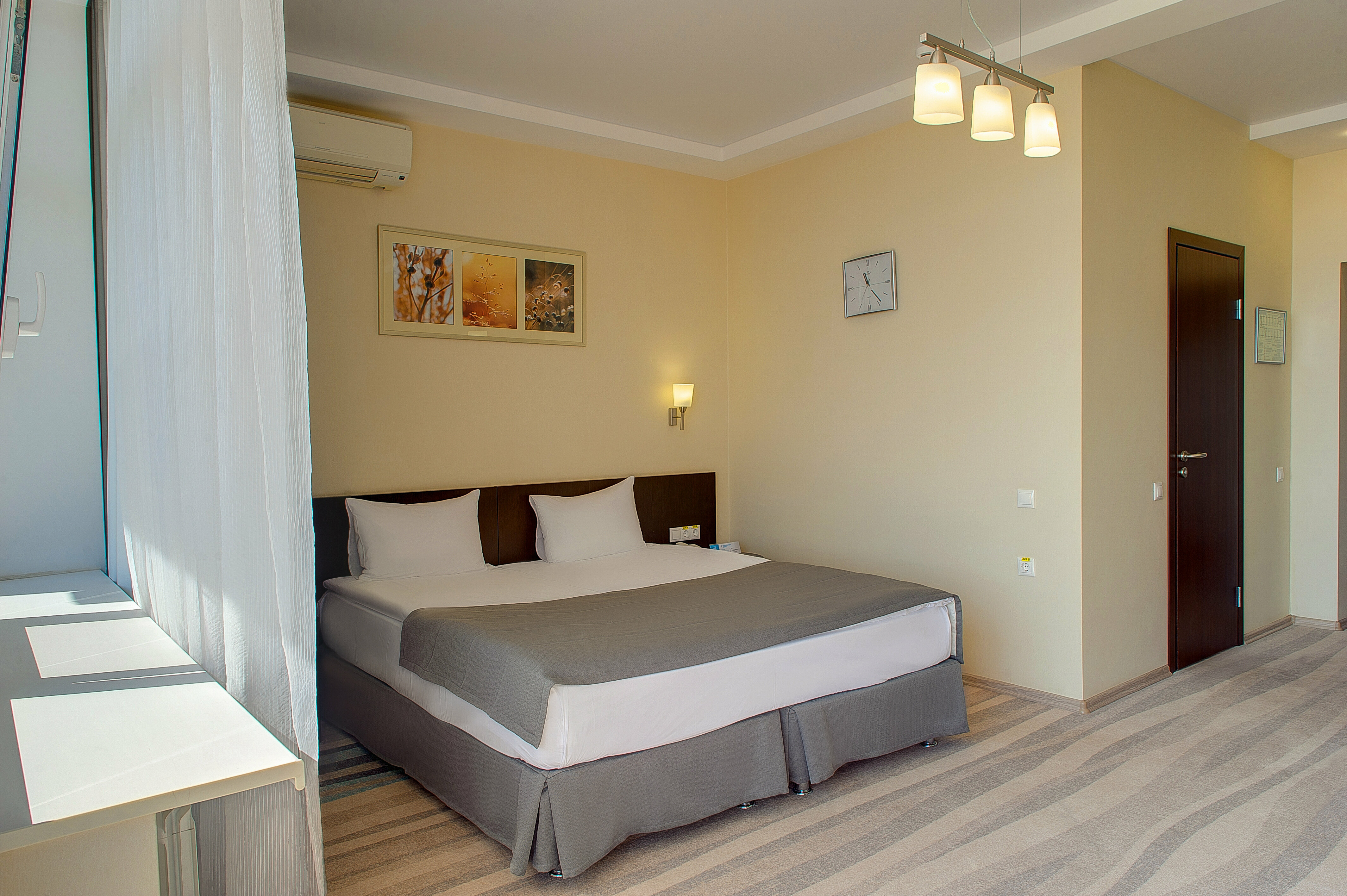 Номер-студия с балконом