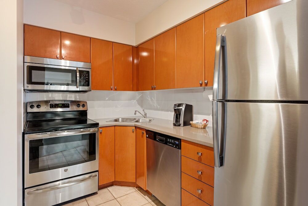 2 Bedrooms Suites