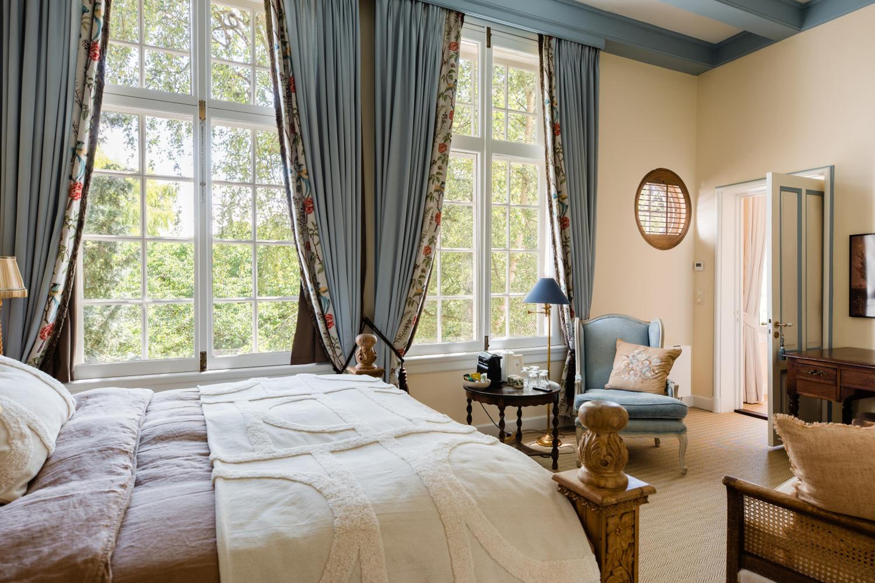 Deluxe Double Room with Bath