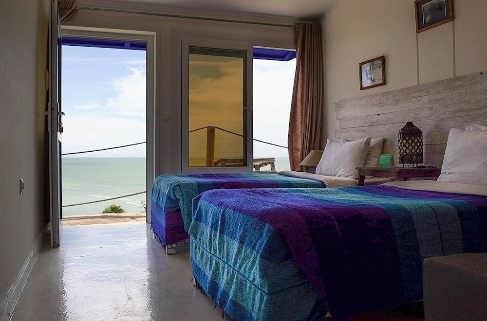 Bungalow (Dragon Camp)