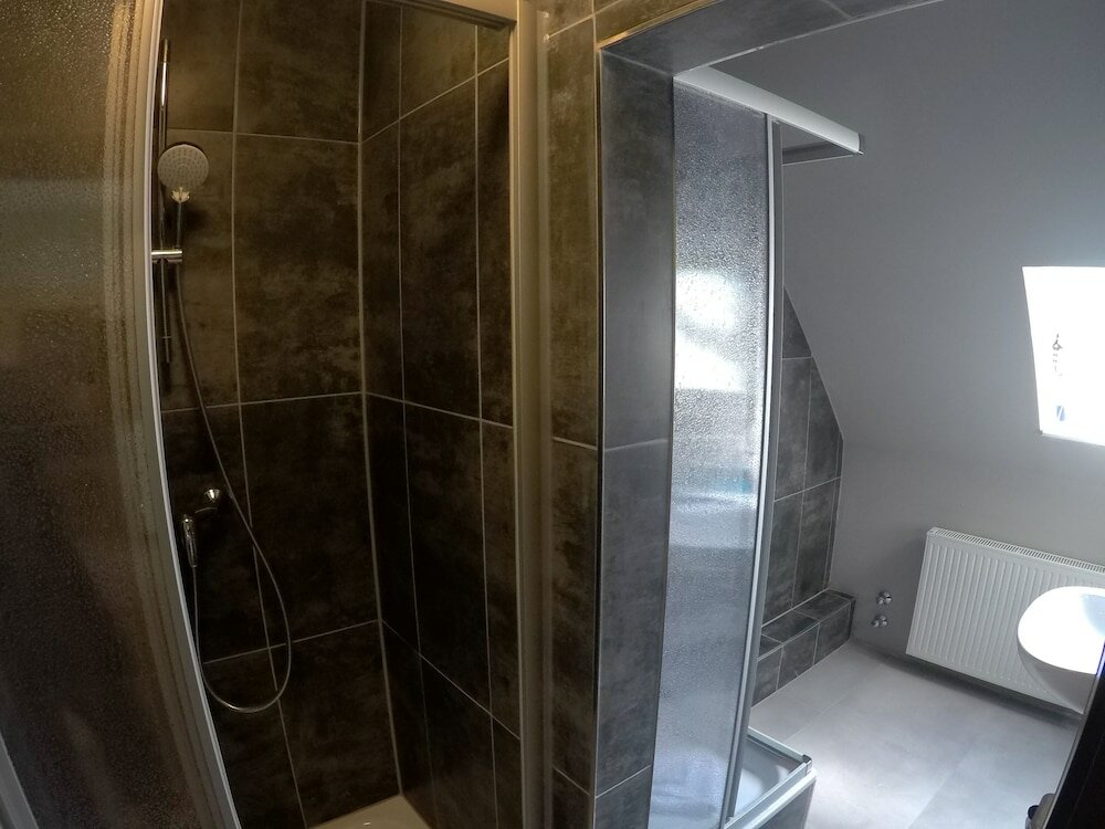 Apartment 4