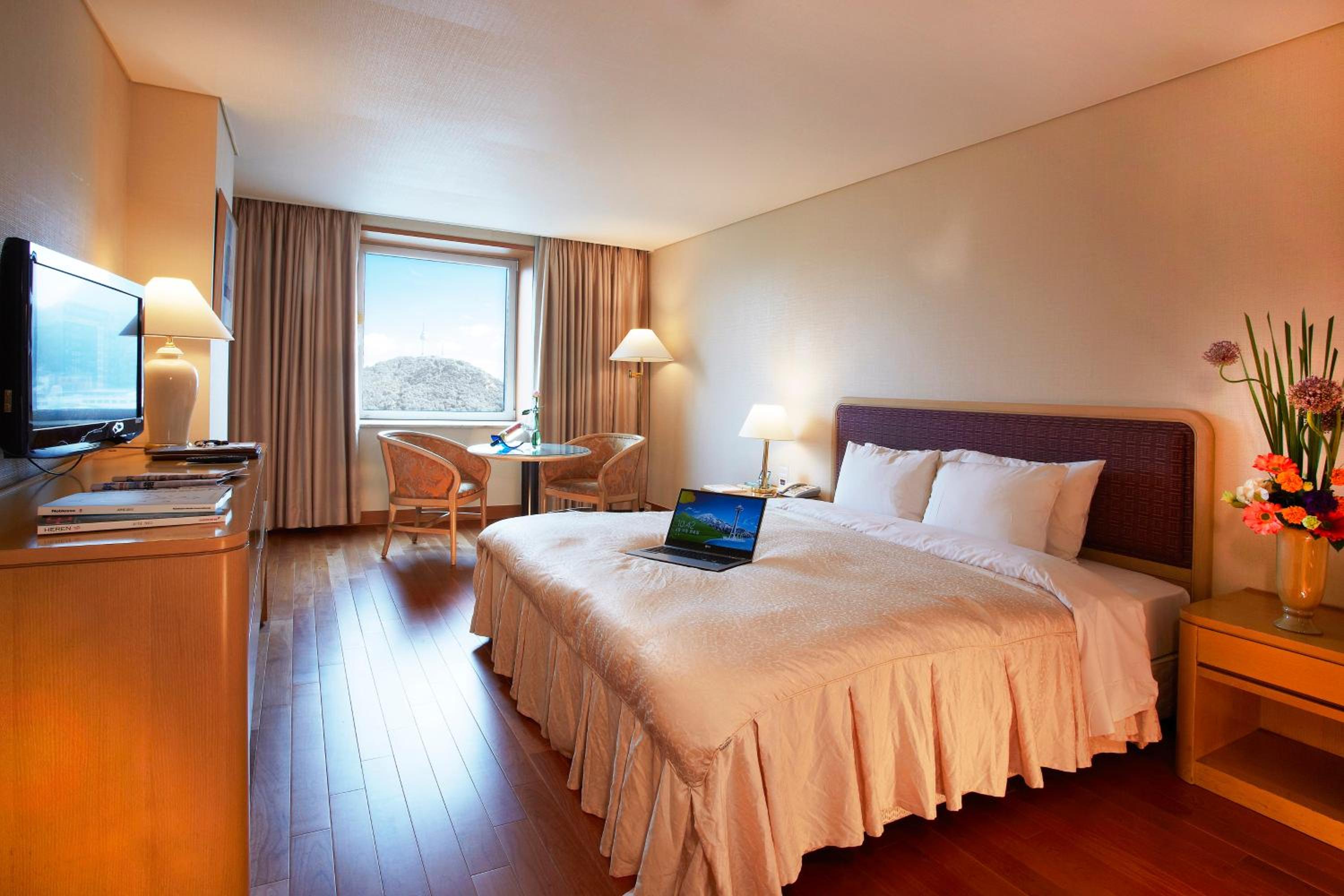 Deluxe Double Room with Bath