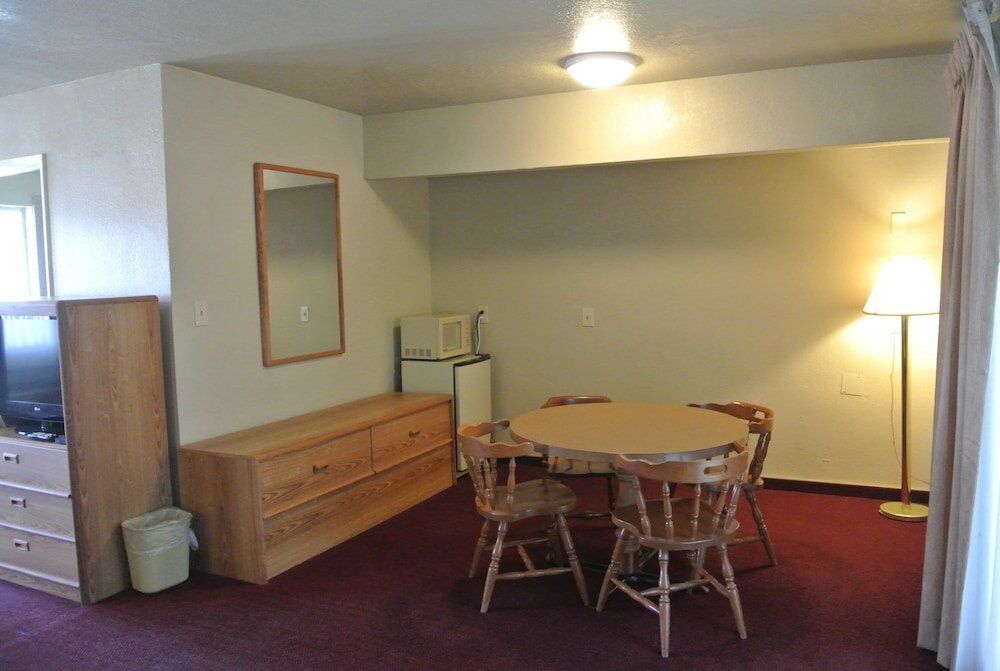 Deluxe Room, 1 King Bed, Non Smoking