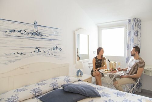 Трехместный номер в Hotel Cala di Seta