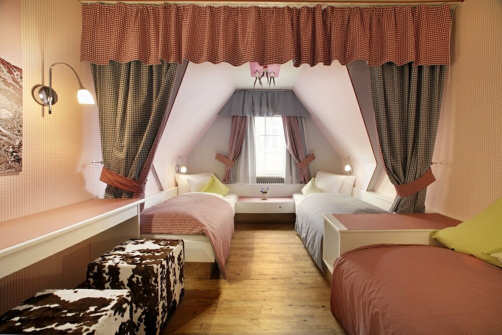 Small triple room