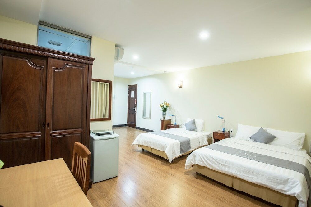 Family Triple Room, 1 Bedroom, Non Smoking, City View