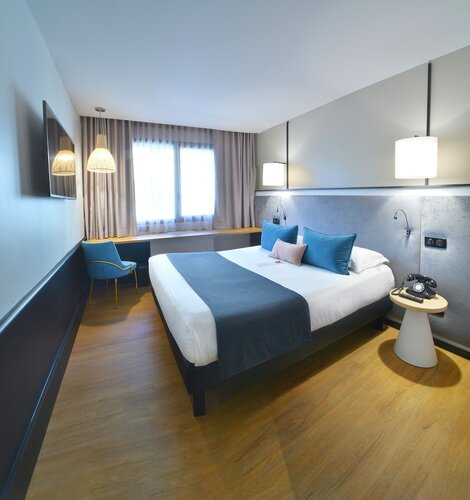 Classic Double Room, 1 Double Bed в Hôtel Le Roosevelt