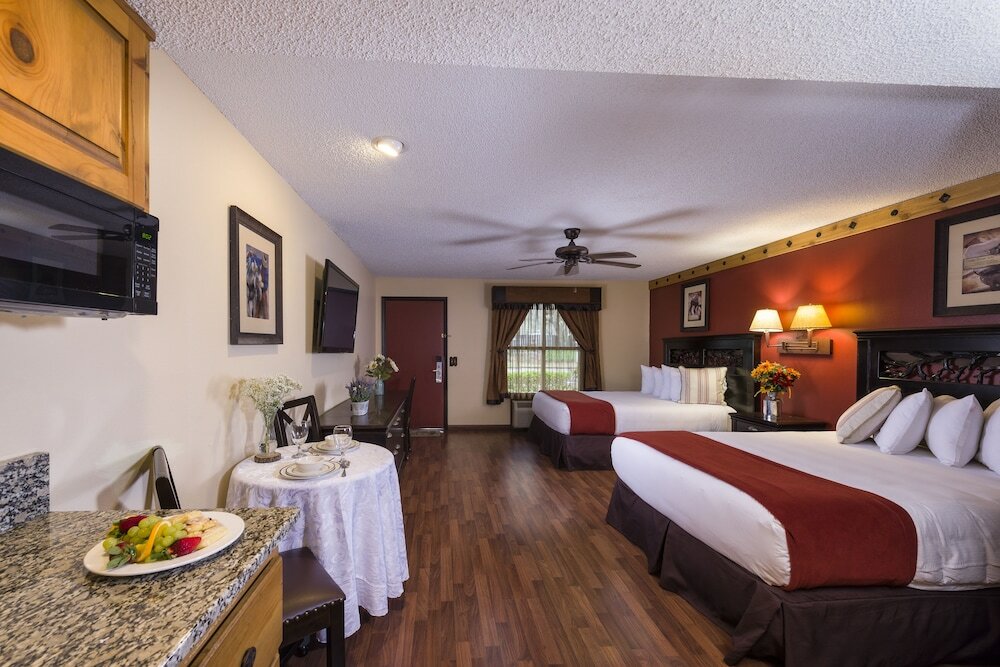 Deluxe Suite (Lodge)